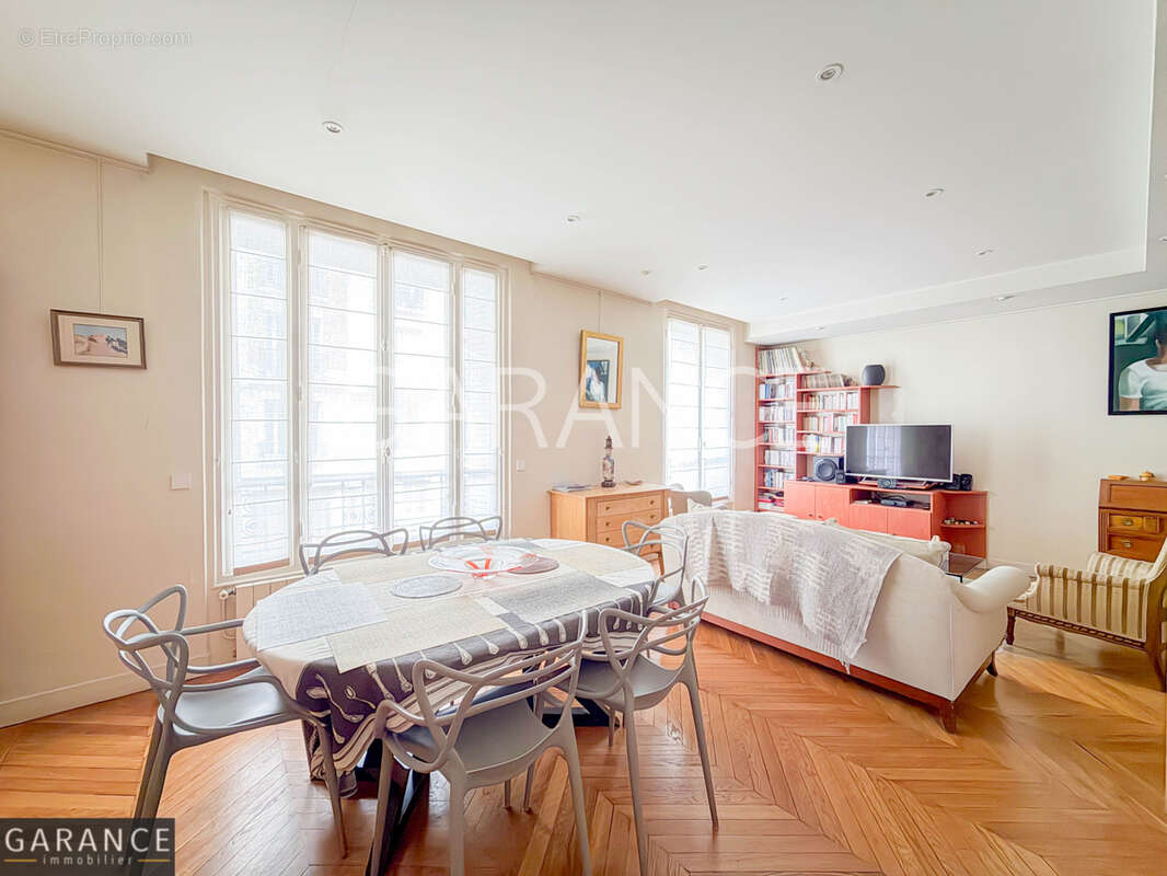 Appartement 104 m² à Paris-15e  - photo 4