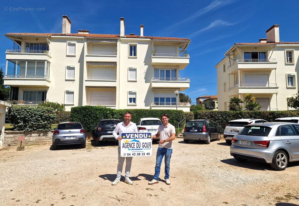 Coquet T 2 à 20 mètres des plages de sable, possibilité garage  - photo 2