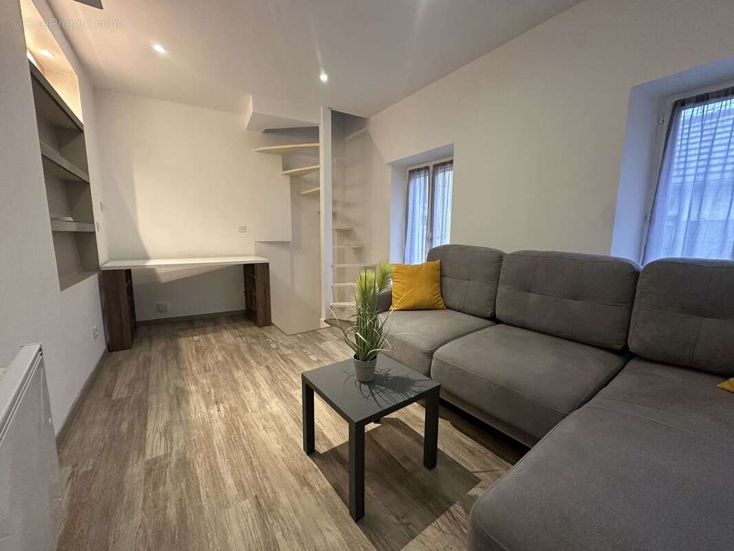 Maison à SAINT-MARTIN-DU-TERTRE