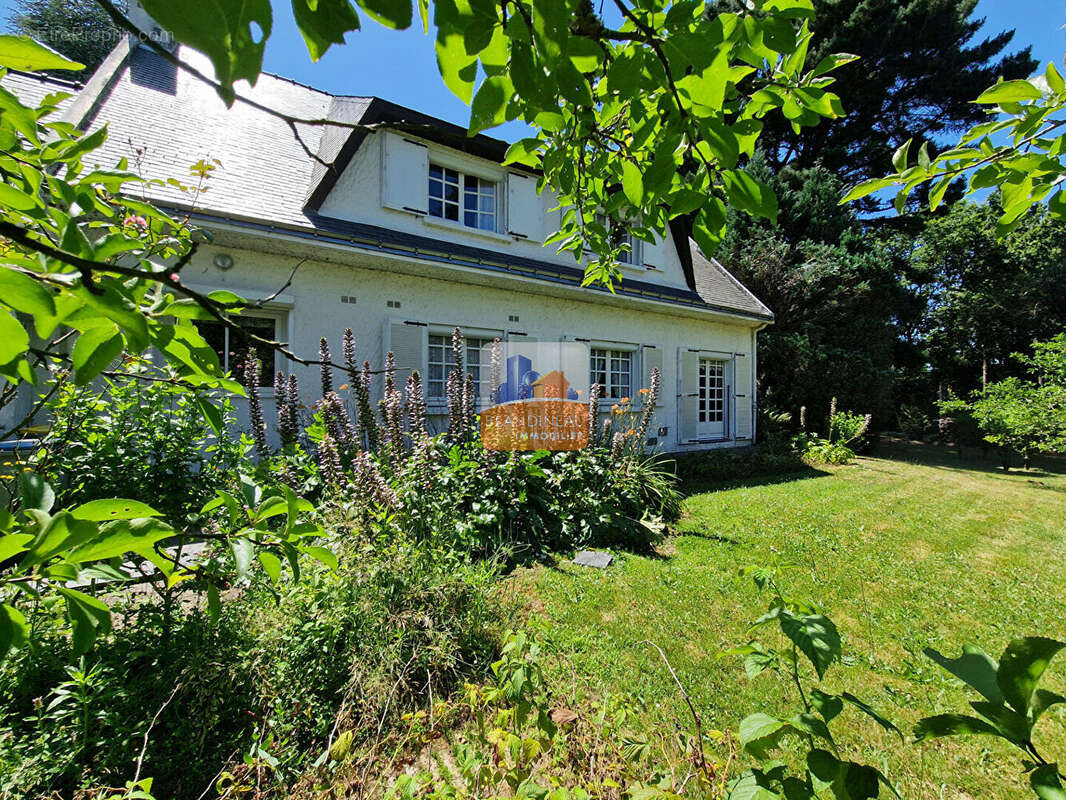 Bouguenais bourg roche ballue  maison 5 ch 167 m² - photo 14