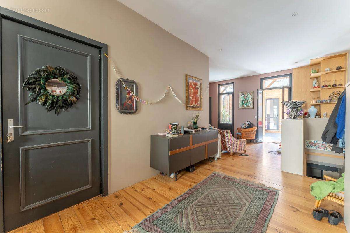 Appartement à BORDEAUX