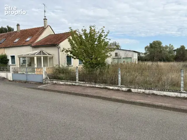 Maison à MAGNY-COURS