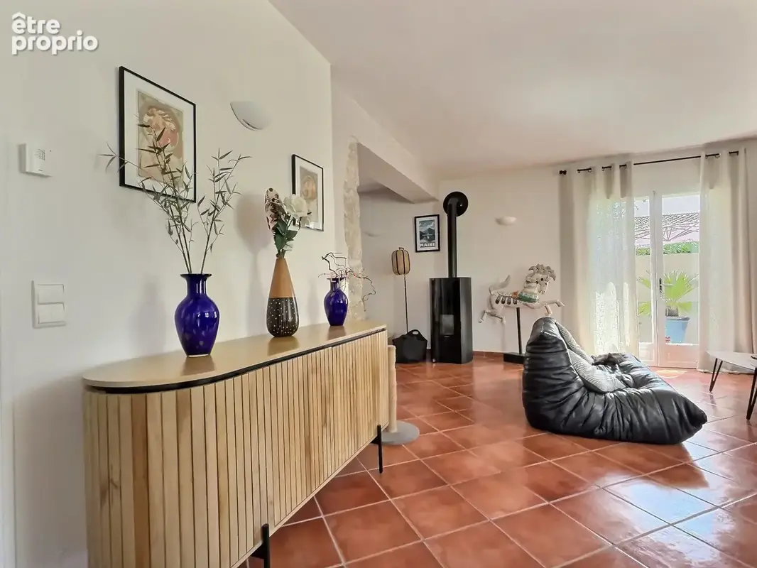 Maison 4 pièces 207 m² à vendre à Camps-La-Source (83170) - photo 3