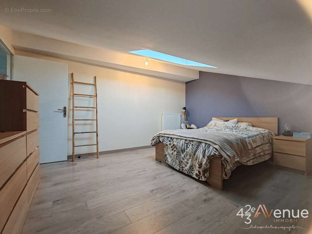 Appartement à SAINT-CHAMOND