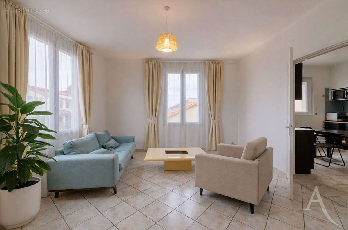 Appartement Montaigu centre - photo 2