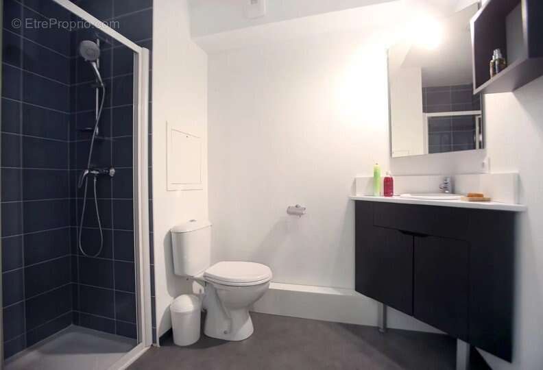 Appartement à MARSEILLE-3E