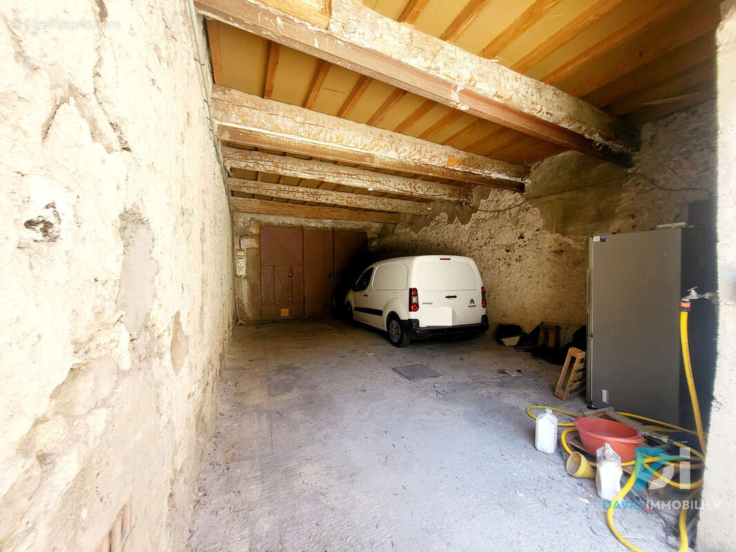 Maison à BESSAN
