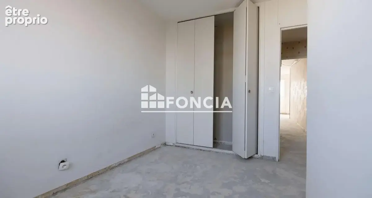 Bel appartement 3 pièces de 63.08 m² idéalement situé à Évry-Courcouronnes, à quelques pas de la gare - photo 3