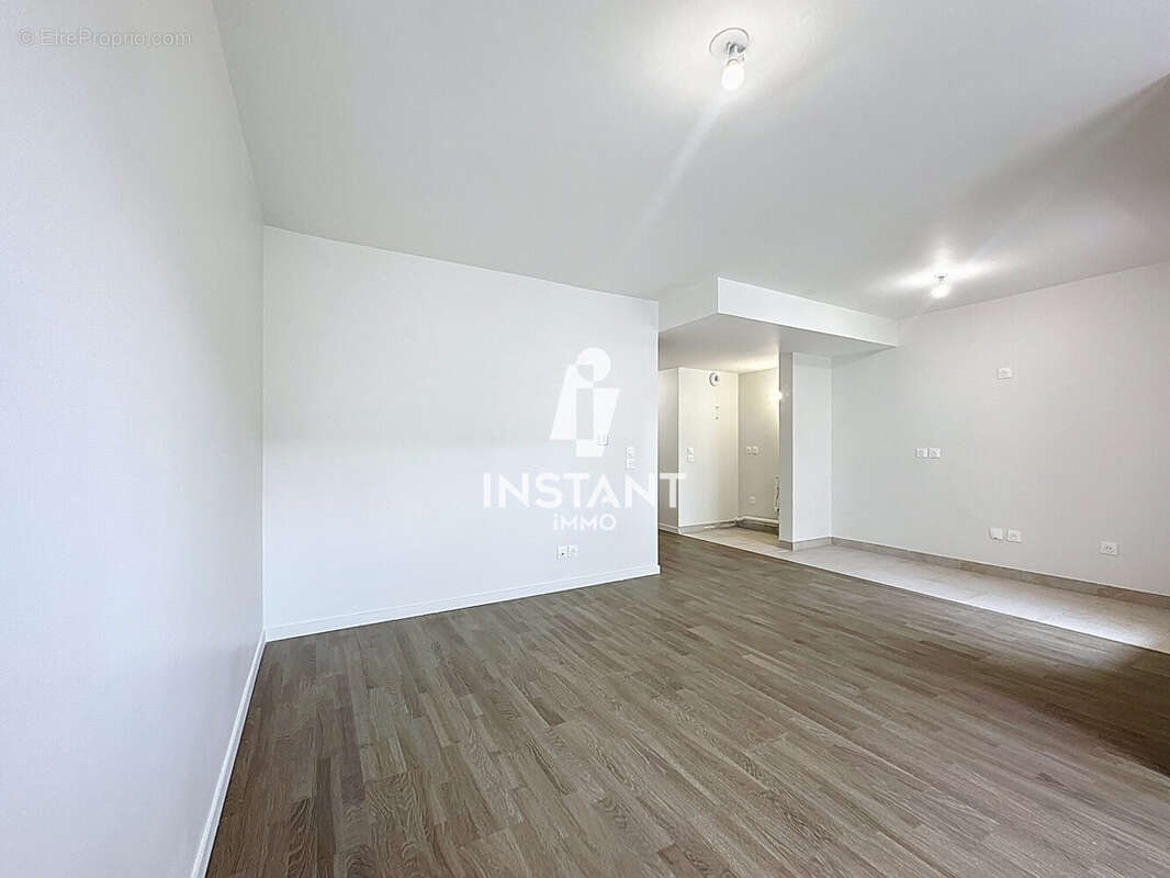 Appartement 82 m² à Alfortville  - photo 4
