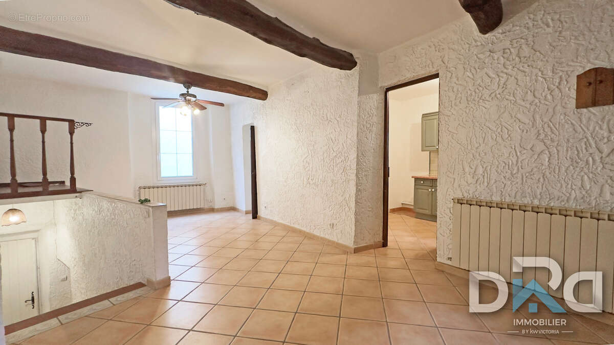 Maison à CUERS