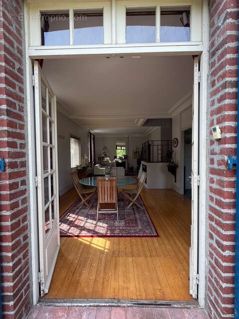 Maison à MONTLIGNON