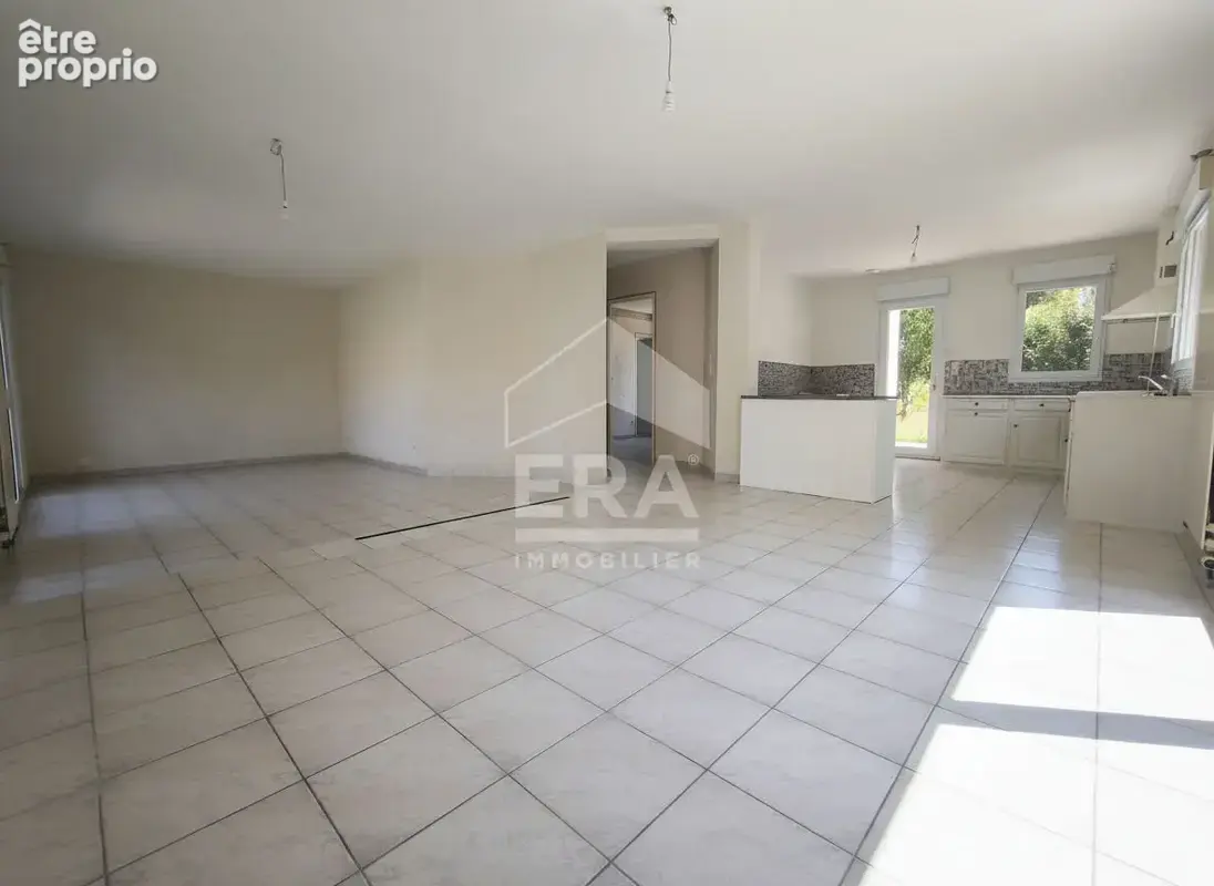 NOUVEAUTÉ - MAISON FAMILIALE de 125m²  - Chambre de plain-pied - Garage - Jardin - COULAINES - photo 3