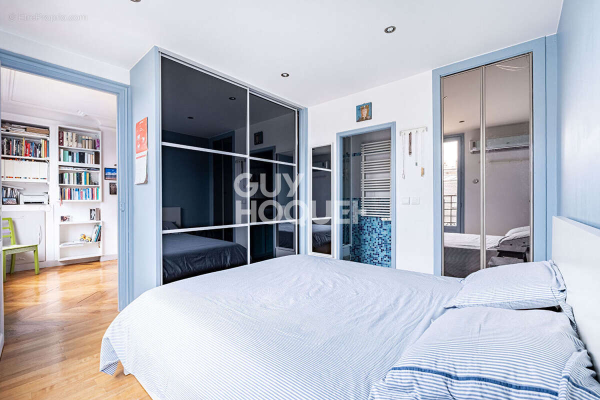 Appartement à PARIS-18E