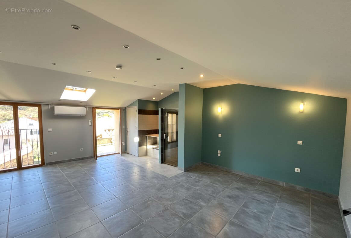 Maison à MALEMORT-DU-COMTAT