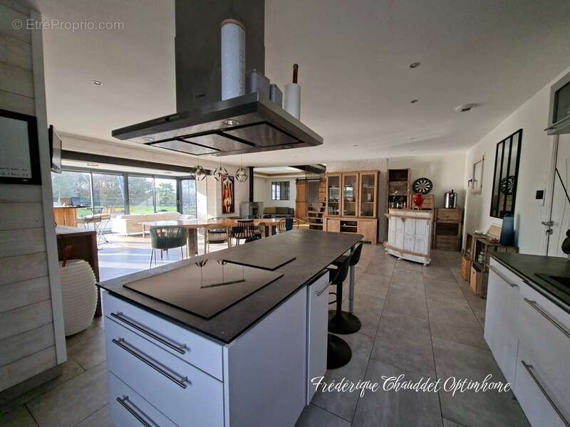 Maison à RUILLE-FROID-FONDS