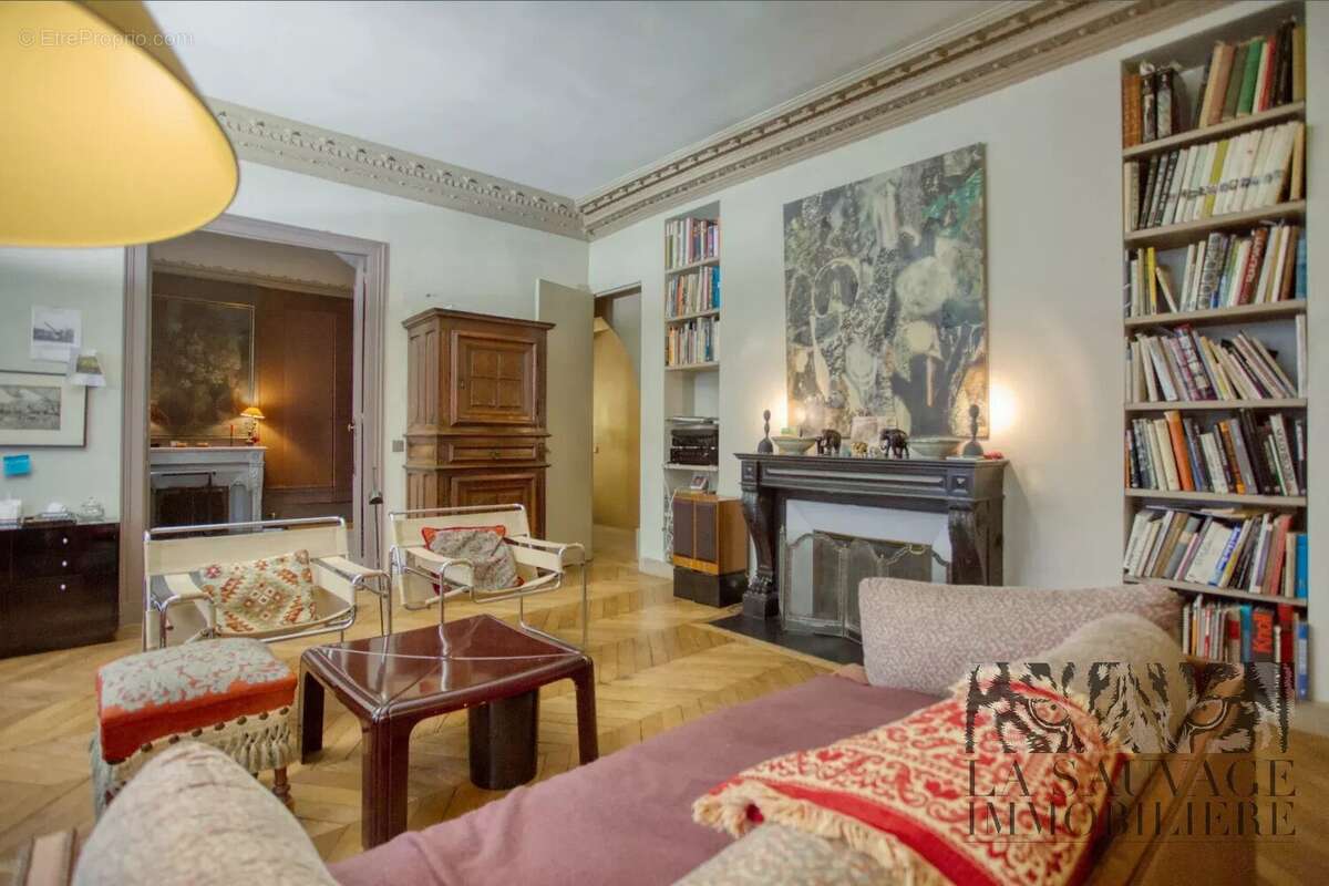 Appartement à PARIS-6E