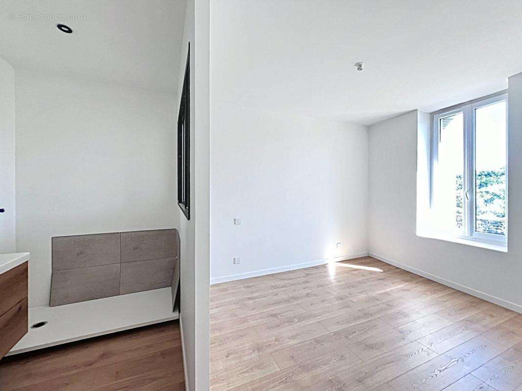Appartement de 105 m²  avec parking et  DPE A - photo 7