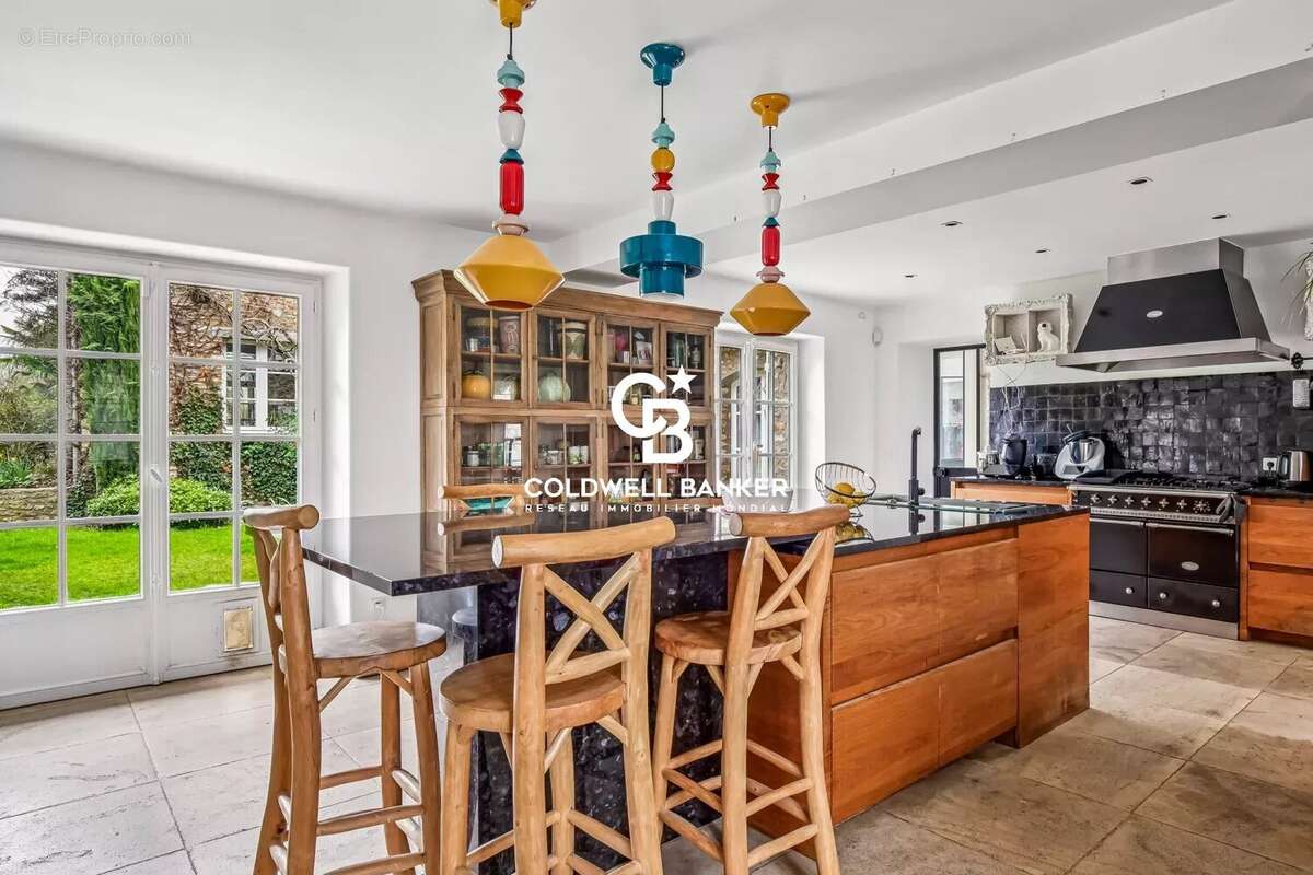 Maison à FEUCHEROLLES