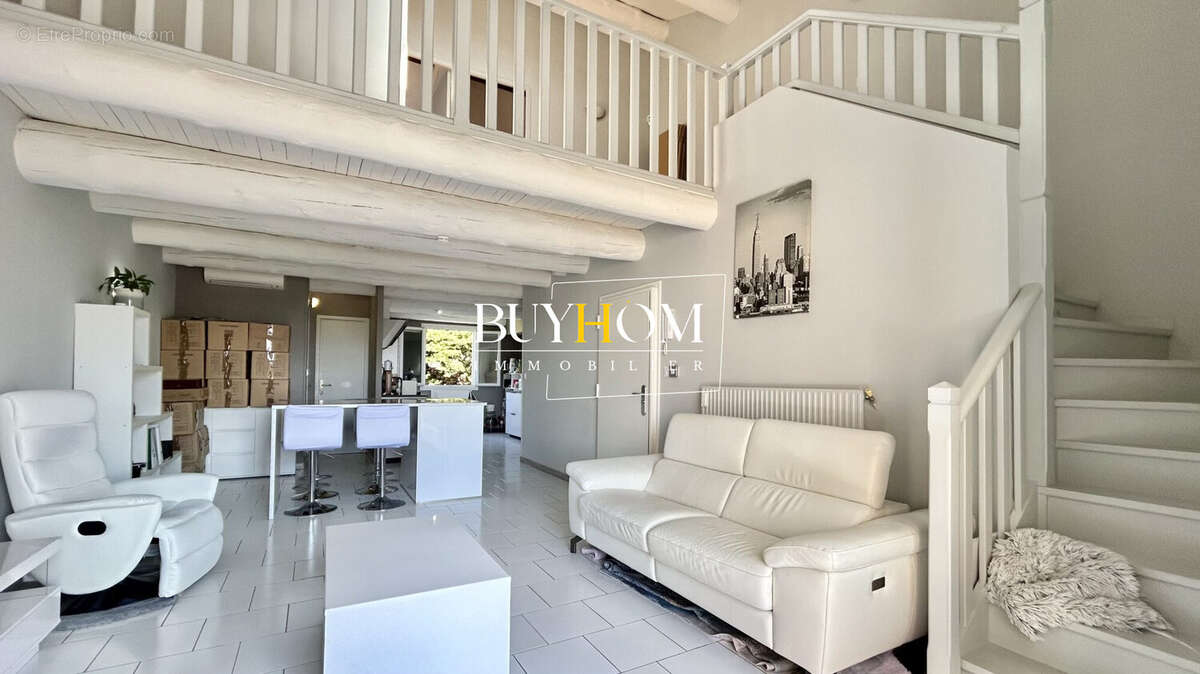 Appartement 112 m² à Monteux  - photo 3