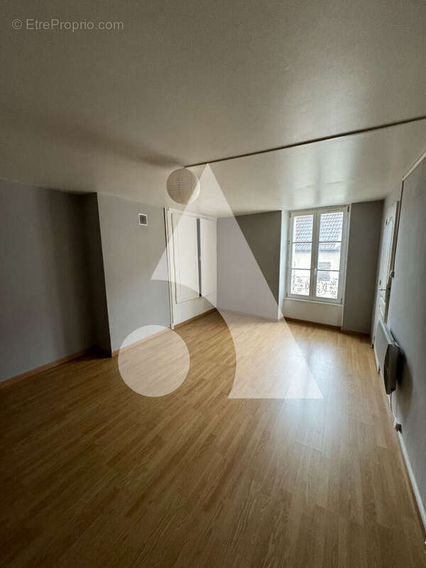Appartement à NEUFCHATEAU