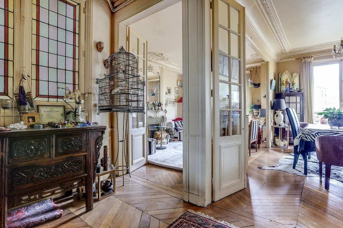 Appartement à PARIS-18E