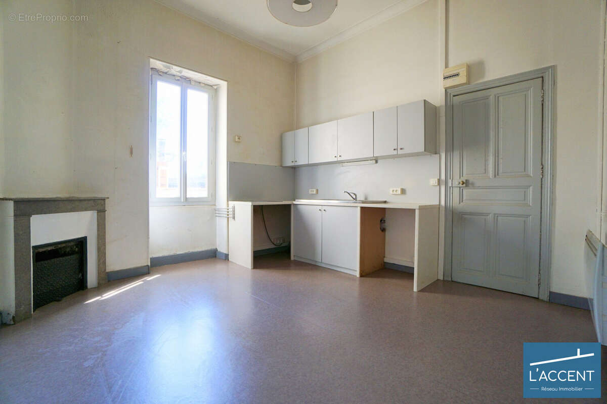 Maison 205 m² à Nimes  - photo 6