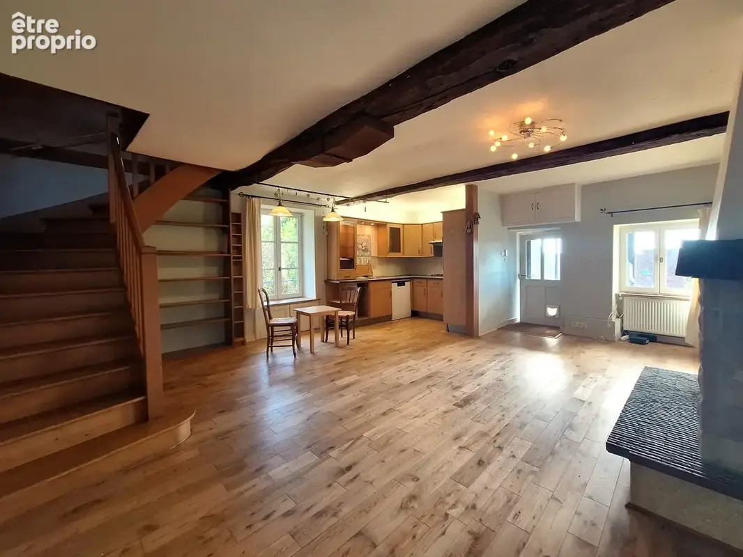 Maison en pierre de 3 chambres avec grand jardin et dépendances - photo 5