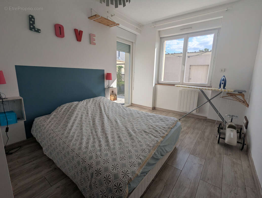 Maison à SAINT-MARS-DU-DESERT