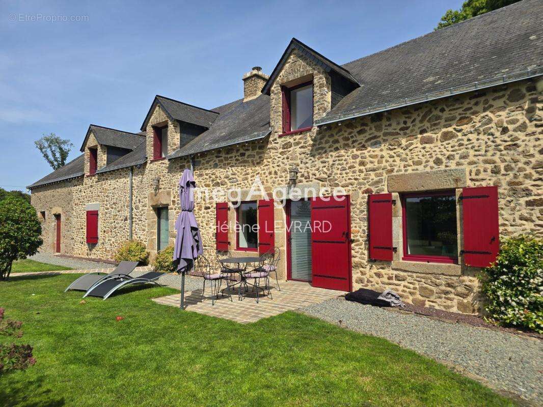 Maison à BAIS