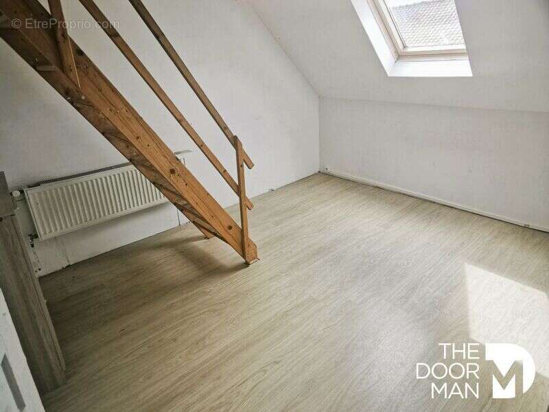 Maison à LA MADELEINE