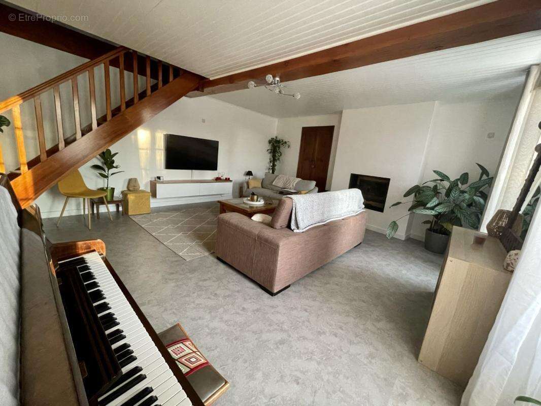 Maison à ROMEGOUX