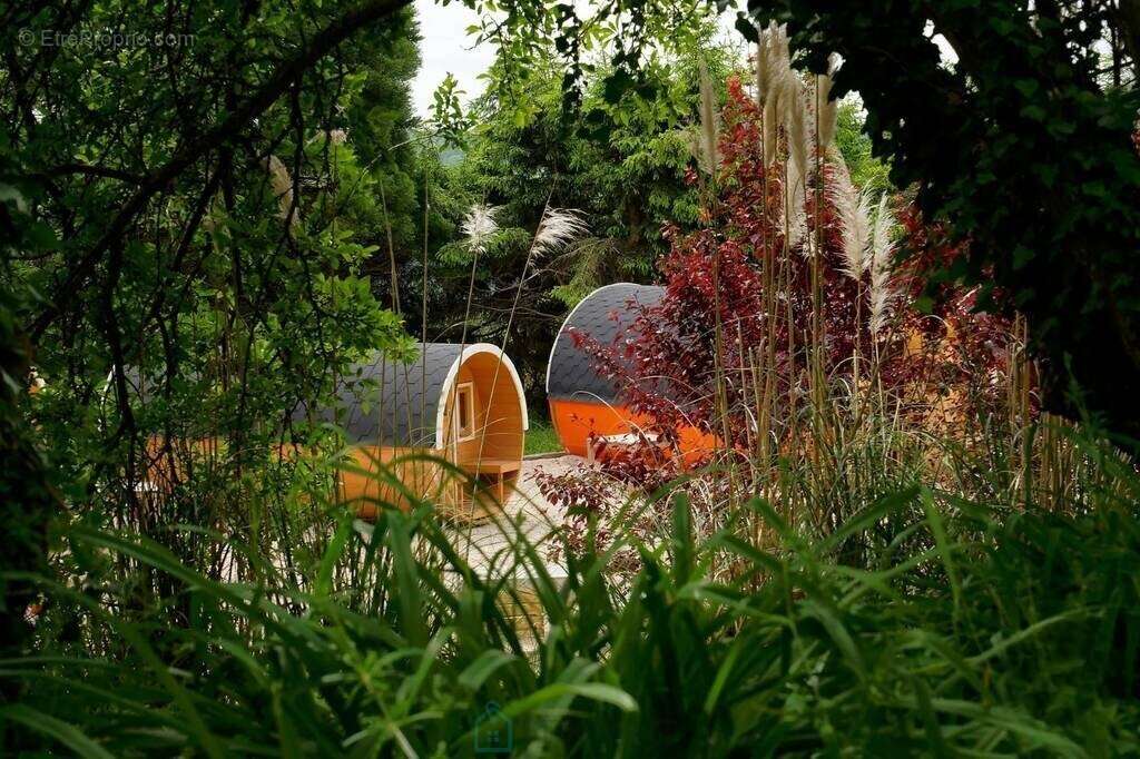 Maison à COULOMMIERS