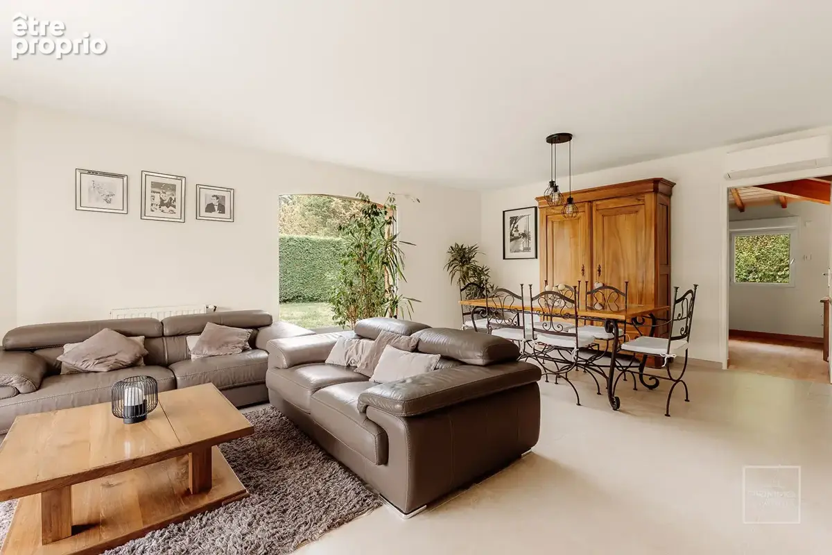 DOMMARTIN, à 2 pas du centre,  belle villa 6 chambres, terrain avec piscine - photo 4