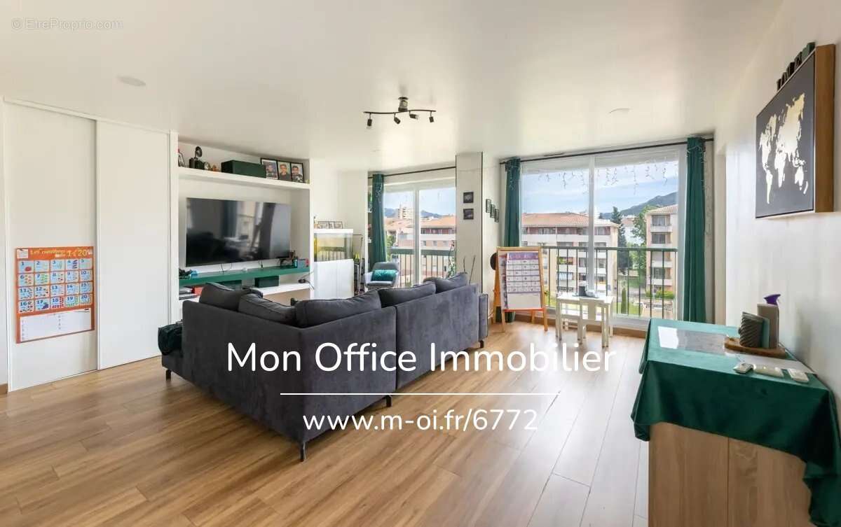 Appartement à AUBAGNE