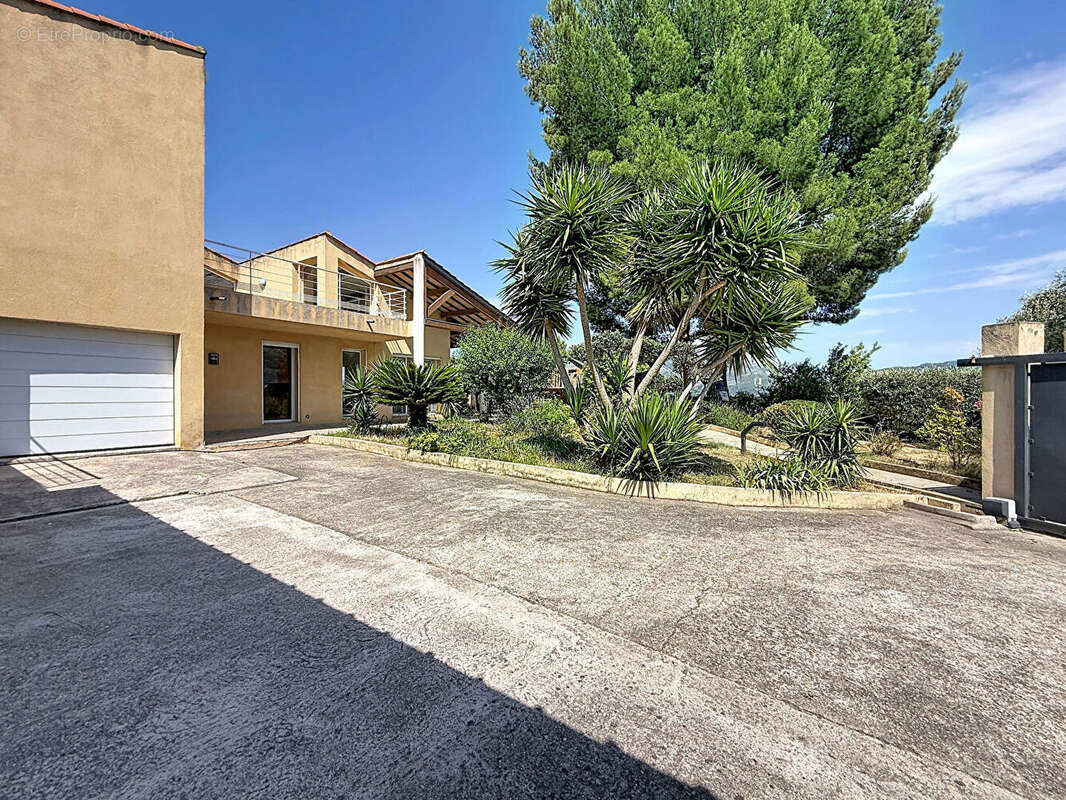 Maison 200m² à aubagne - photo 8