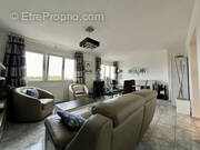 Appartement à HOUILLES