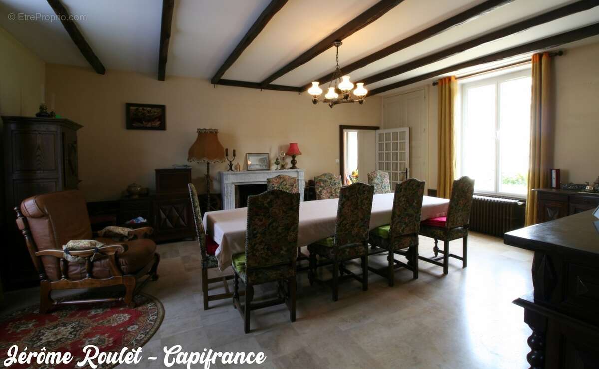 Dpt Vienne (86), à vendre Champigny-En-Rochereau maison P8 de 220 m² - Terrain de 1 017,00 m² - photo 21