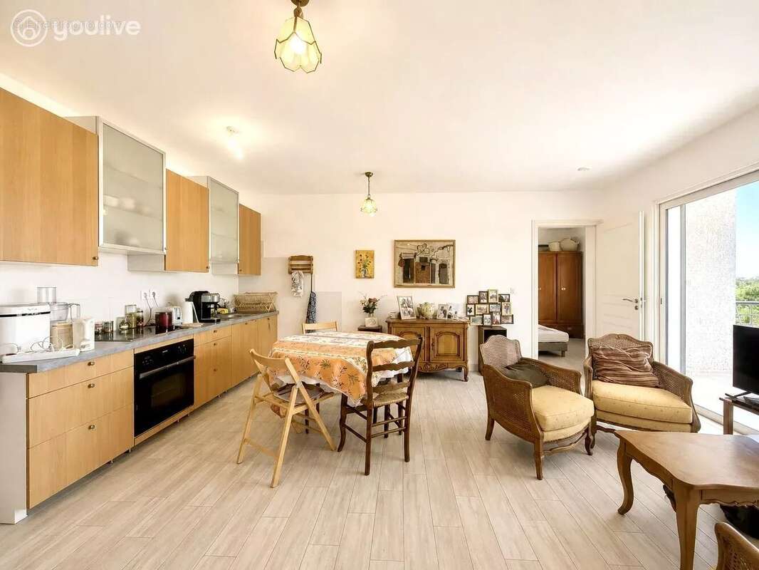 À DÉCOUVRIR – Superbe appartement T3 avec terrasse et vue dégagée sur le Fort d'Aléria - photo 4
