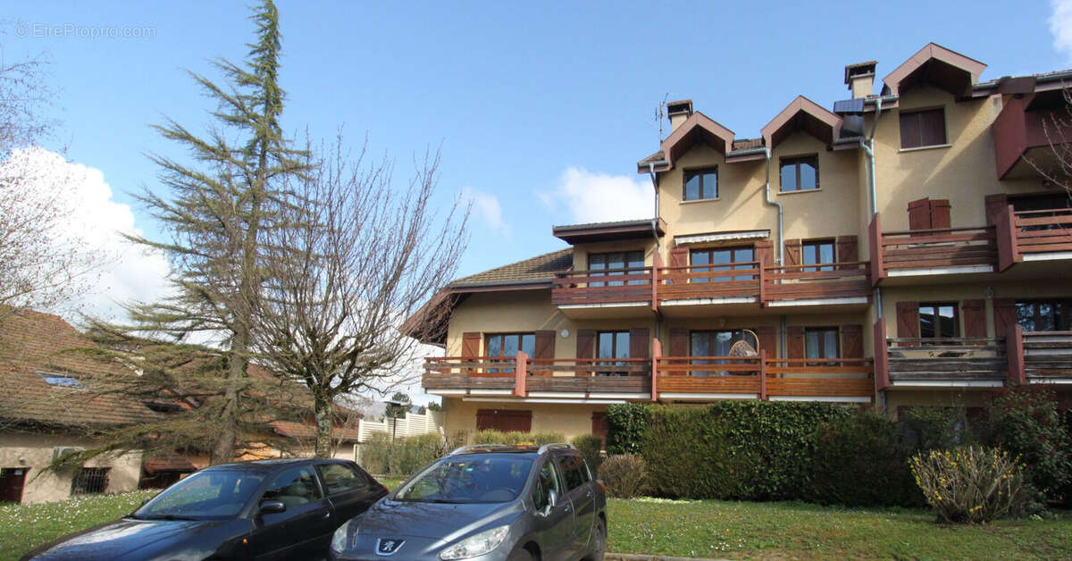 Appartement à SAINT-MARTIN-BELLEVUE