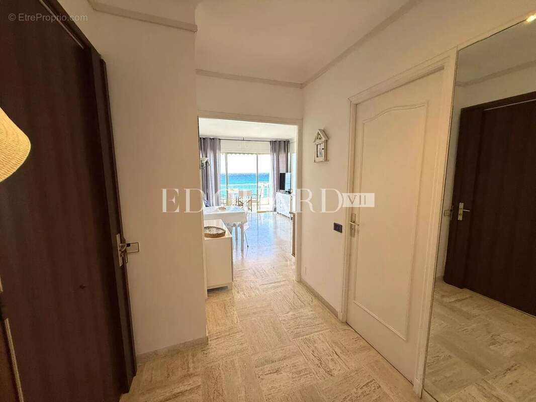 Appartement à MENTON