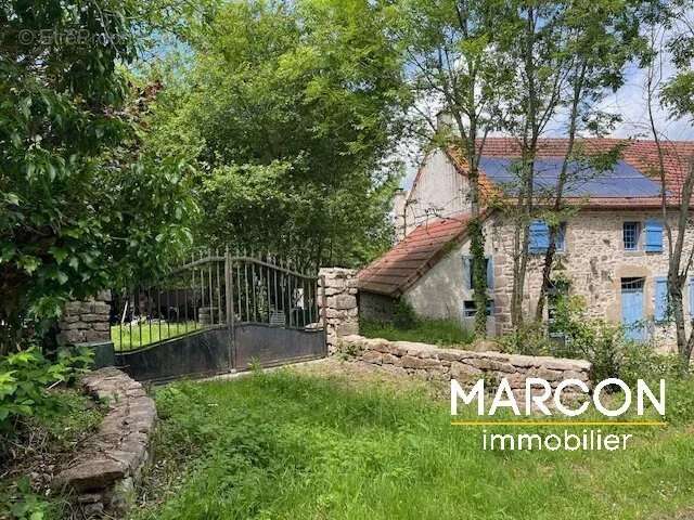 Belle fermette avec 5,2 hectares de terrain - photo 2