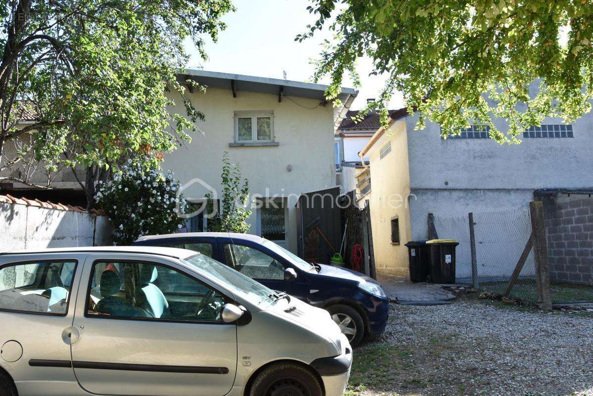 Appartement à SOISY-SUR-SEINE