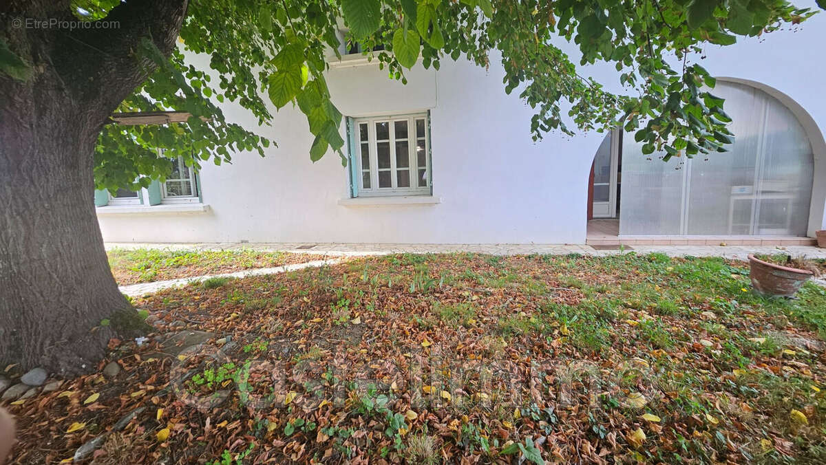 Maison à CASTELSARRASIN