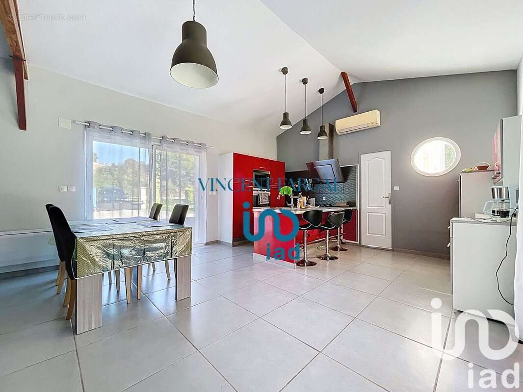 Photo 5 - Maison à SAINT-MAURIN