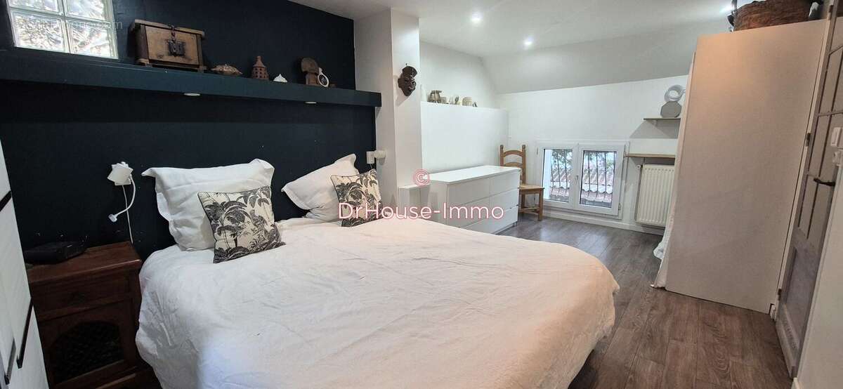Maison 153 m² à Villaines-Sous-Bois  - photo 8