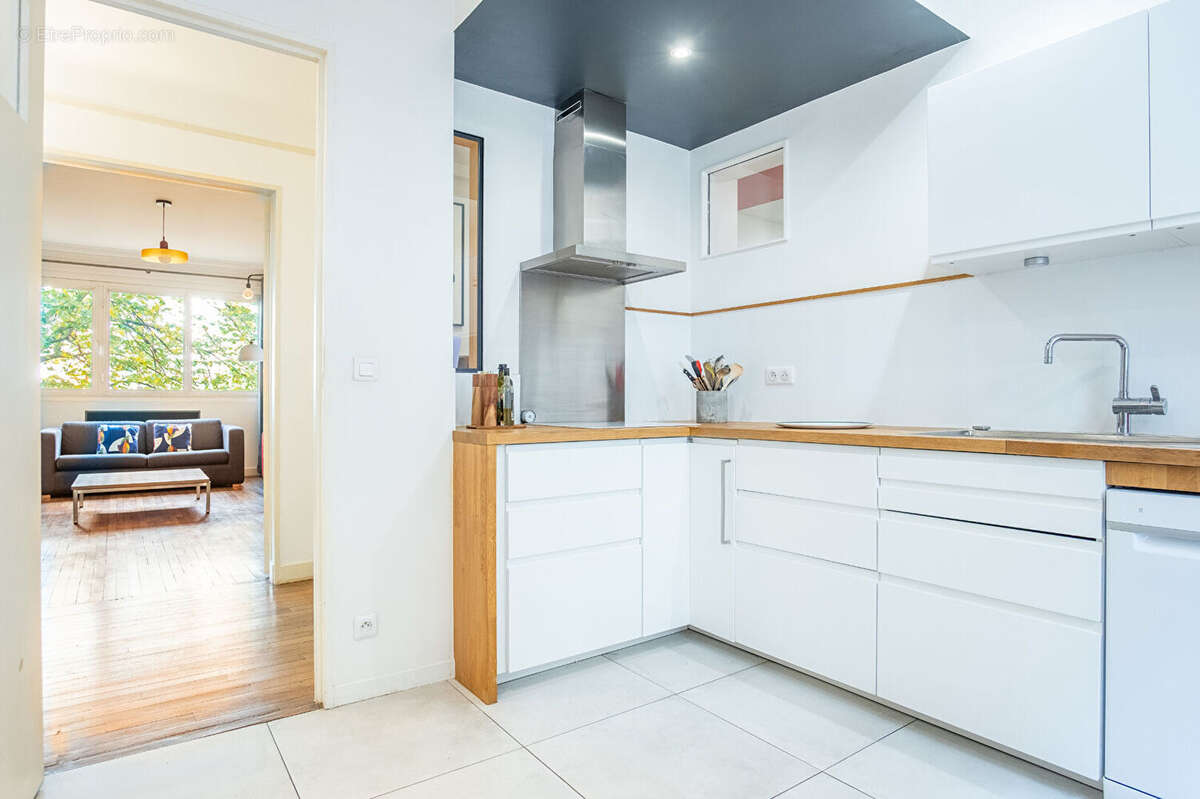 Appartement à PARIS-15E