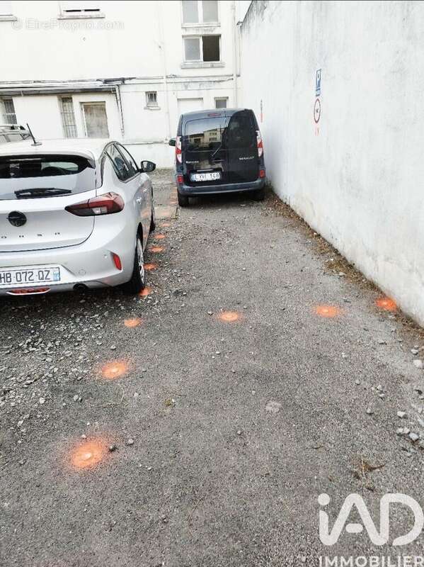 Parking 11 m² à Saint-Nazaire  - photo 2