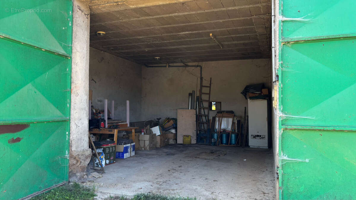 Maison à CORCELLES-EN-BEAUJOLAIS