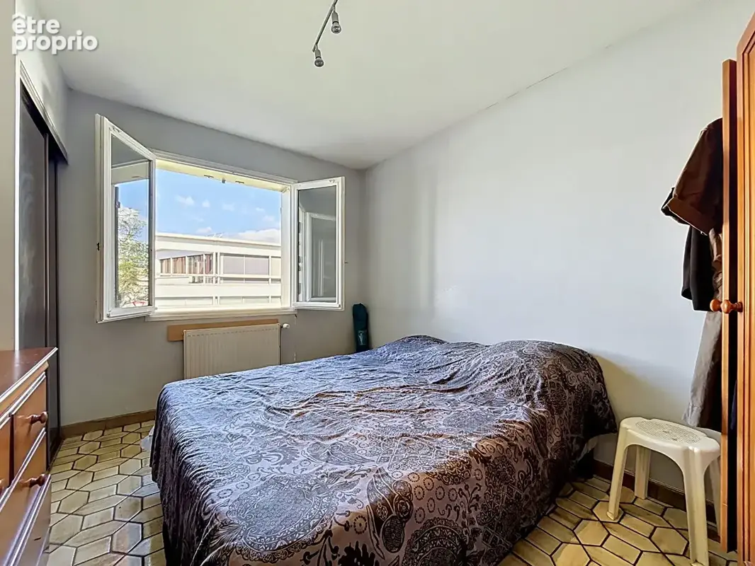 Maison Vaulx En Velin 4 pièce(s) 99.32 m2 - photo 9