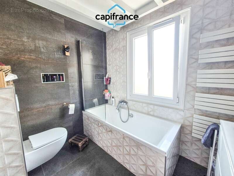 Maison familliale rénovée avec piscine - photo 18